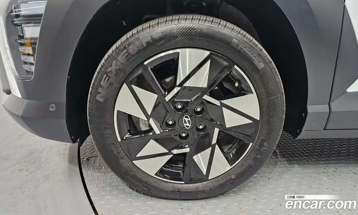 Hyundai Kona 2024 1.6 Автомат в Москве № 49573, фото 7