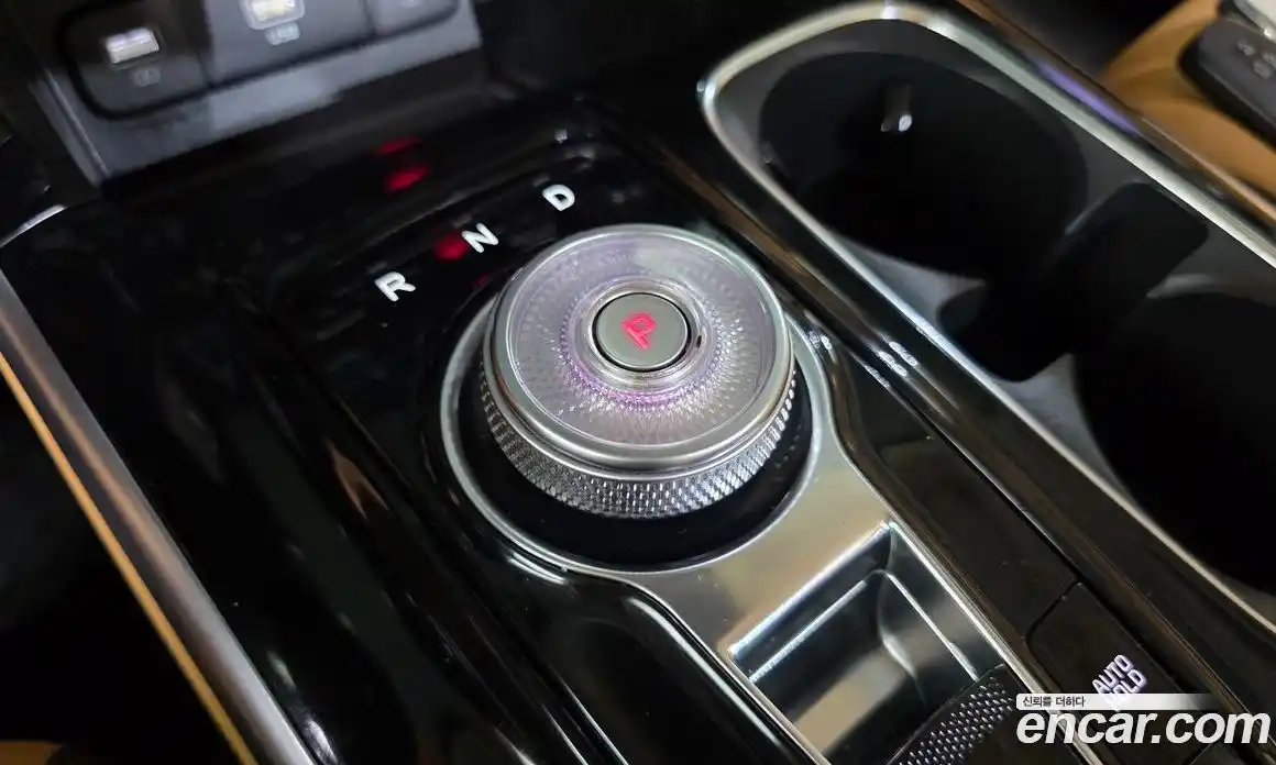 Kia Canival 2023 2.2 Автомат в Москве № 50982, фото 13