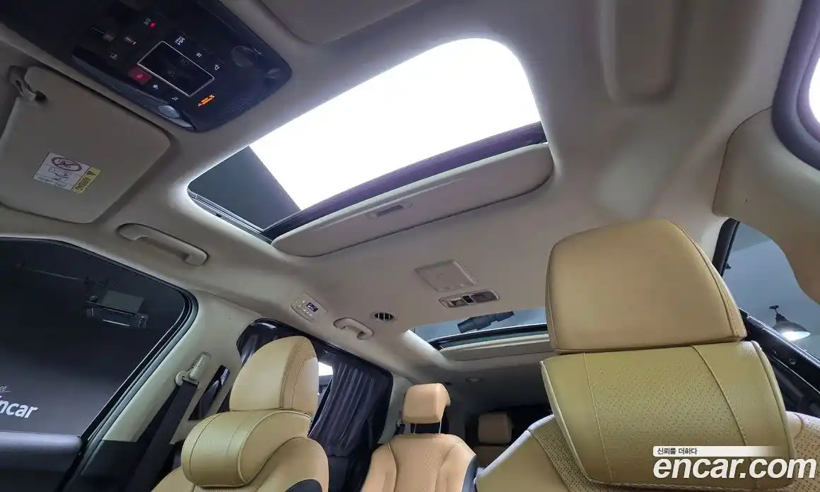 Kia Canival 2023 2.2 Автомат в Москве № 50982, фото 3