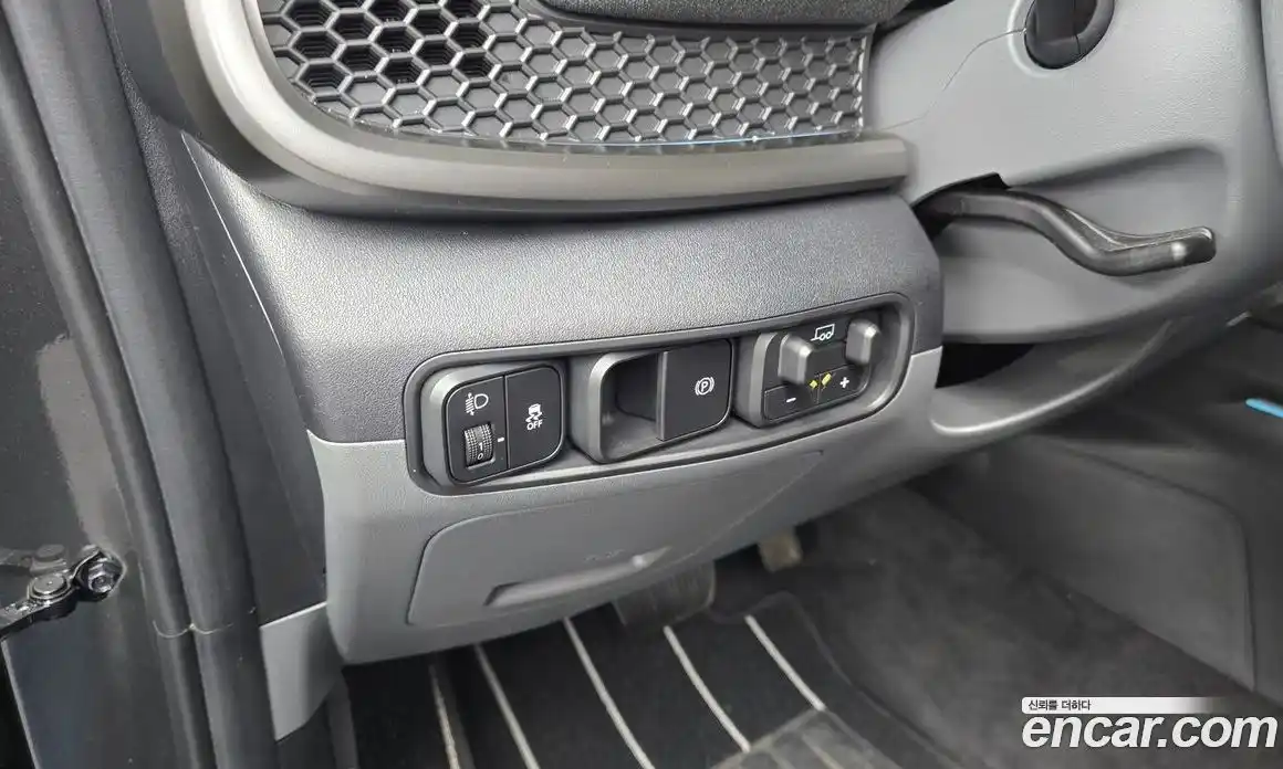 Kia Tasman 2026 2.5 Автомат в Москве № 52481, фото 3