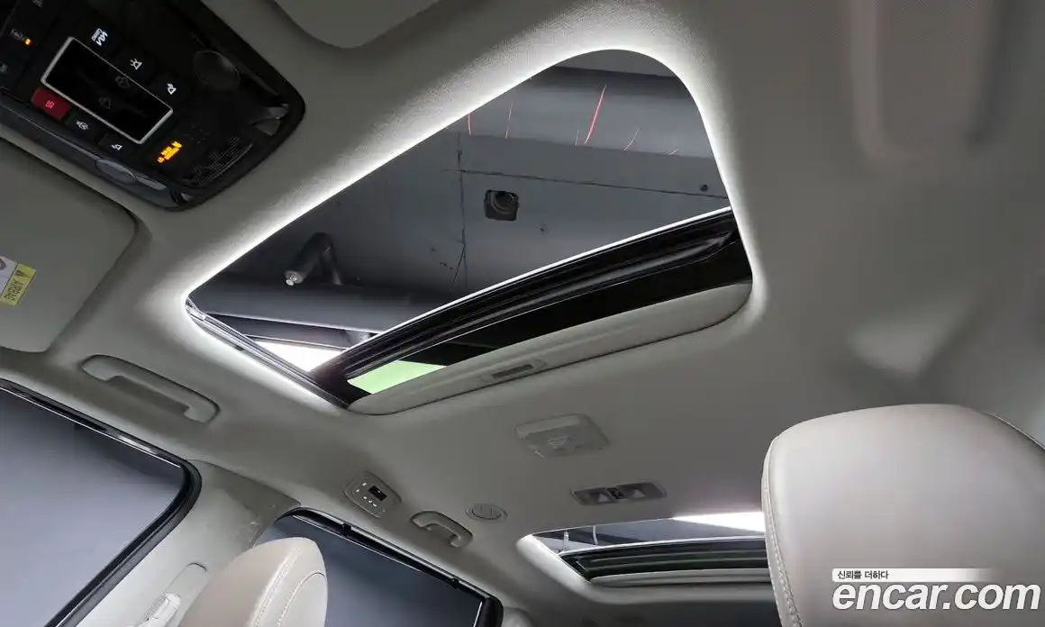 Kia Canival 2025 2.2 Автомат в Москве № 53024, фото 15