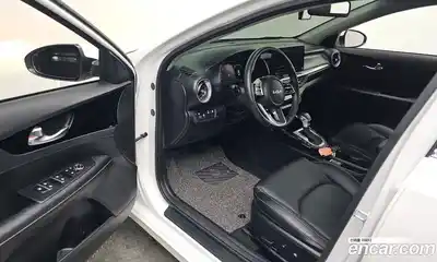 Kia K3 2022 1.6 Автомат в Москве № 53303, миниатюра 2