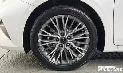 Kia K3 2022 1.6 Автомат в Москве № 53303, миниатюра 5