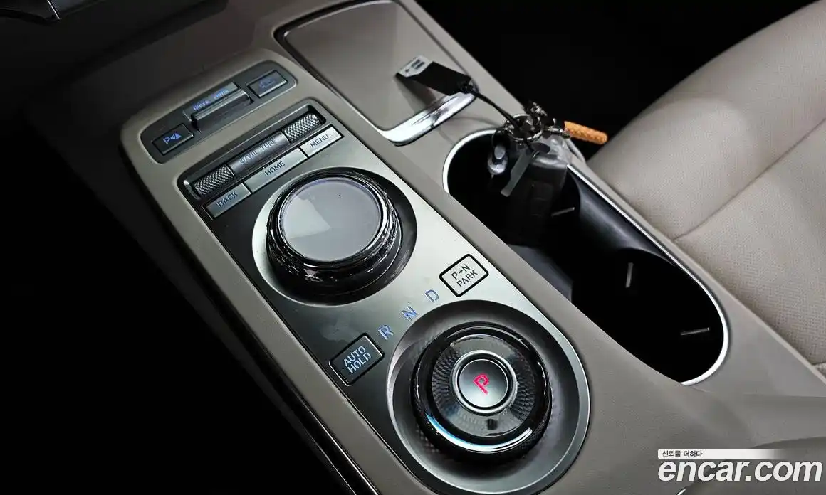 Genesis GV70 2022 2.5 Автомат в Москве № 56497, фото 16