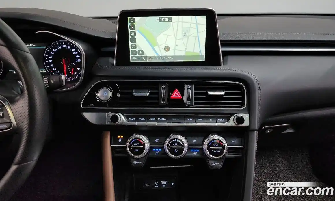 Genesis G70 2018 2.0 Автомат в Москве № 56706, фото 17