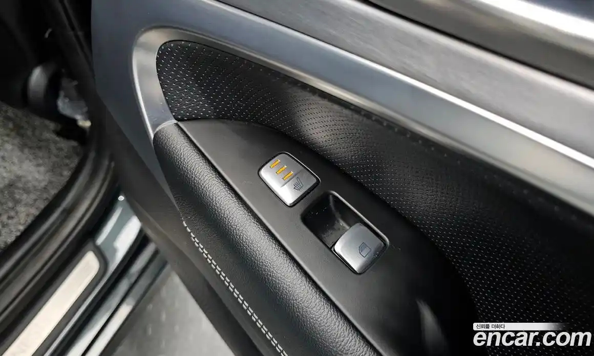 Genesis G70 2018 2.0 Автомат в Москве № 56822, фото 3