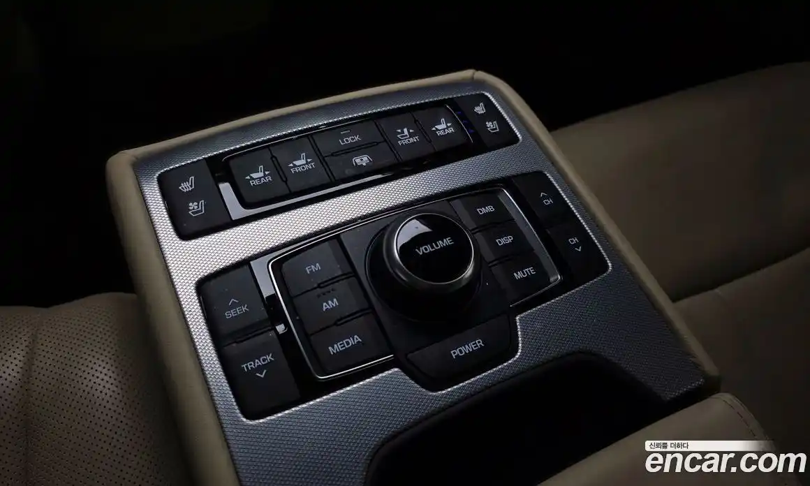 Genesis G80 2017 3.8 Автомат в Москве № 58399, фото 18