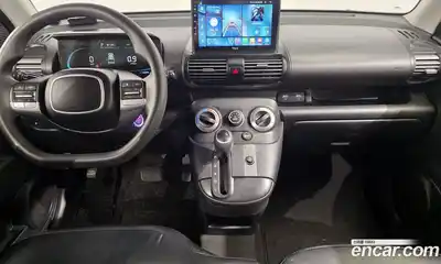 Hyundai Casper 2023 1.0 Автомат в Москве № 6955, миниатюра 3