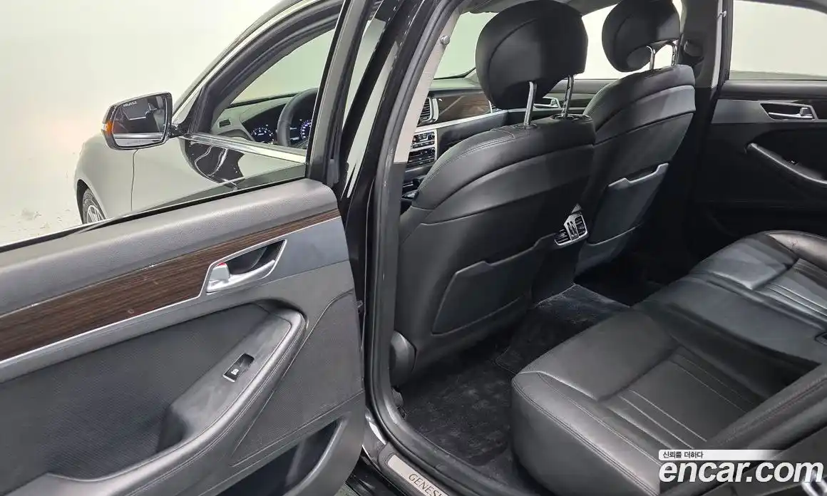 Genesis G80 2018 3.3 Автомат в Москве № 84857, фото 6