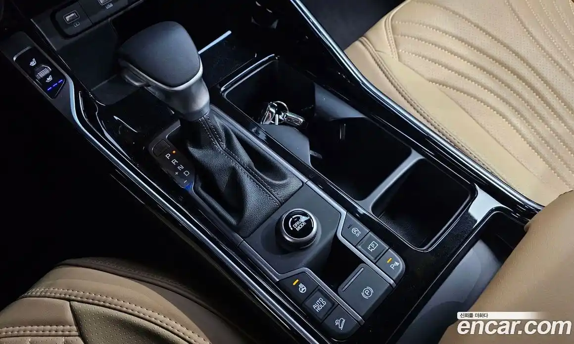 Kia Sorento 2023 2.2 Автомат в Москве № 102518, фото 4