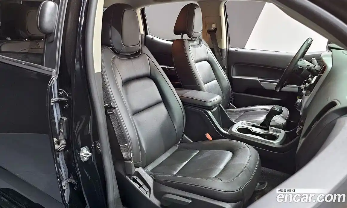 Chevrolet Colorado 2021 3.6 Автомат в Москве № 104052, фото 12