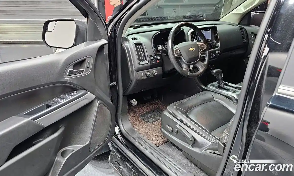 Chevrolet Colorado 2021 3.6 Автомат в Москве № 104052, фото 17