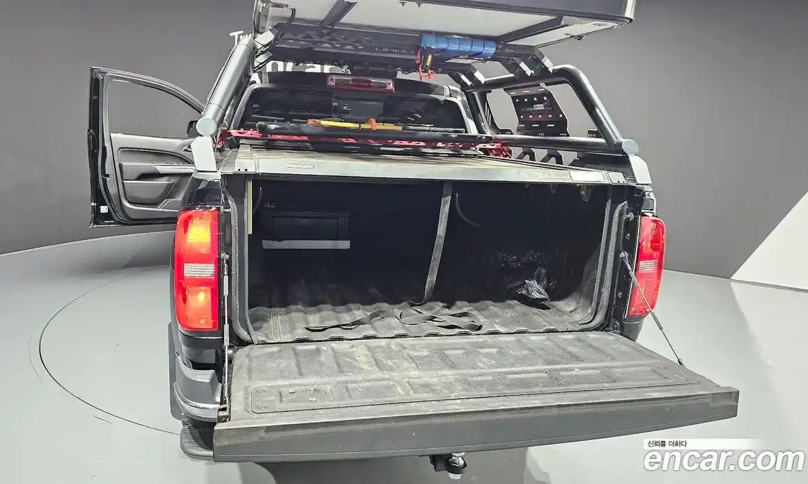 Chevrolet Colorado 2021 3.6 Автомат в Москве № 104052, фото 20