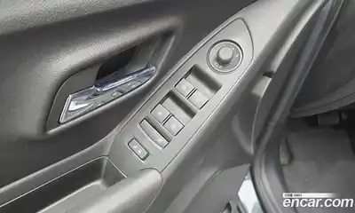 Chevrolet Trax 2018 1.4 Автомат в Москве № 104541, миниатюра 12