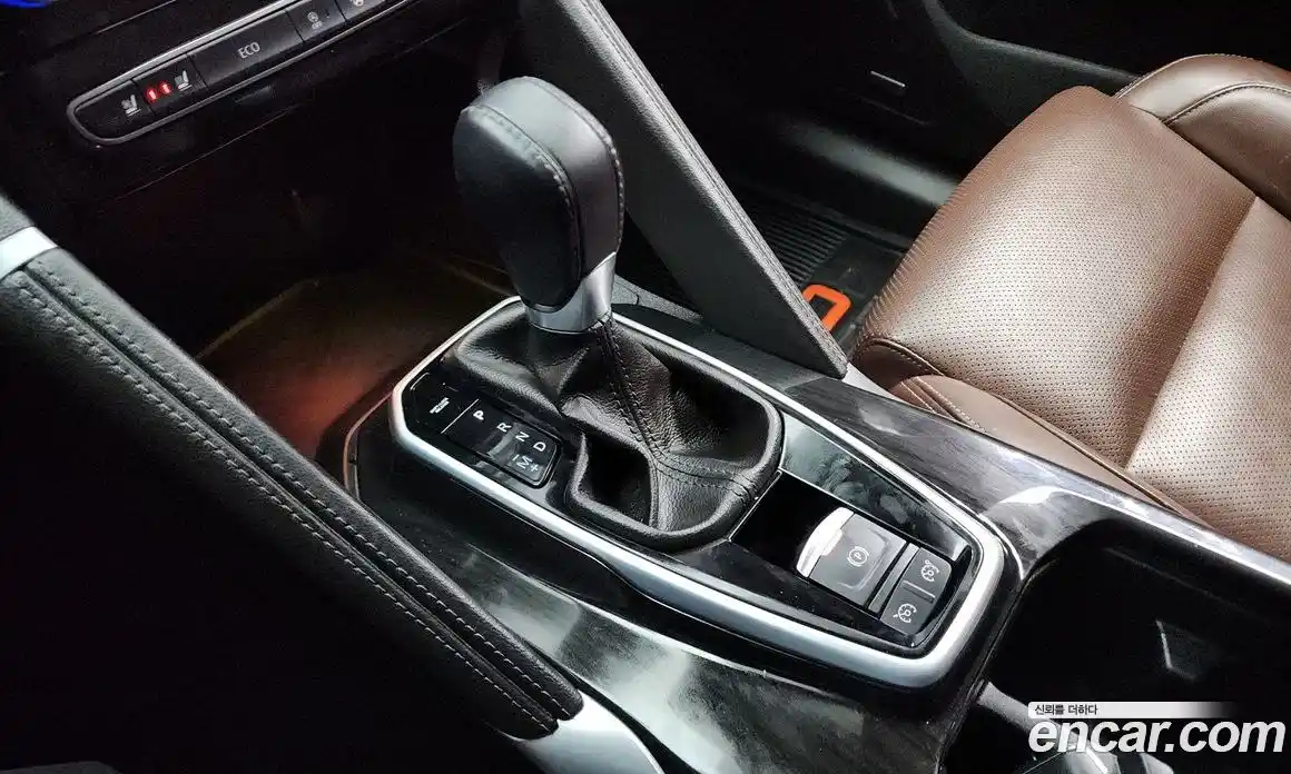 Renault QM6 2017 2.0 Автомат в Москве № 106535, фото 4