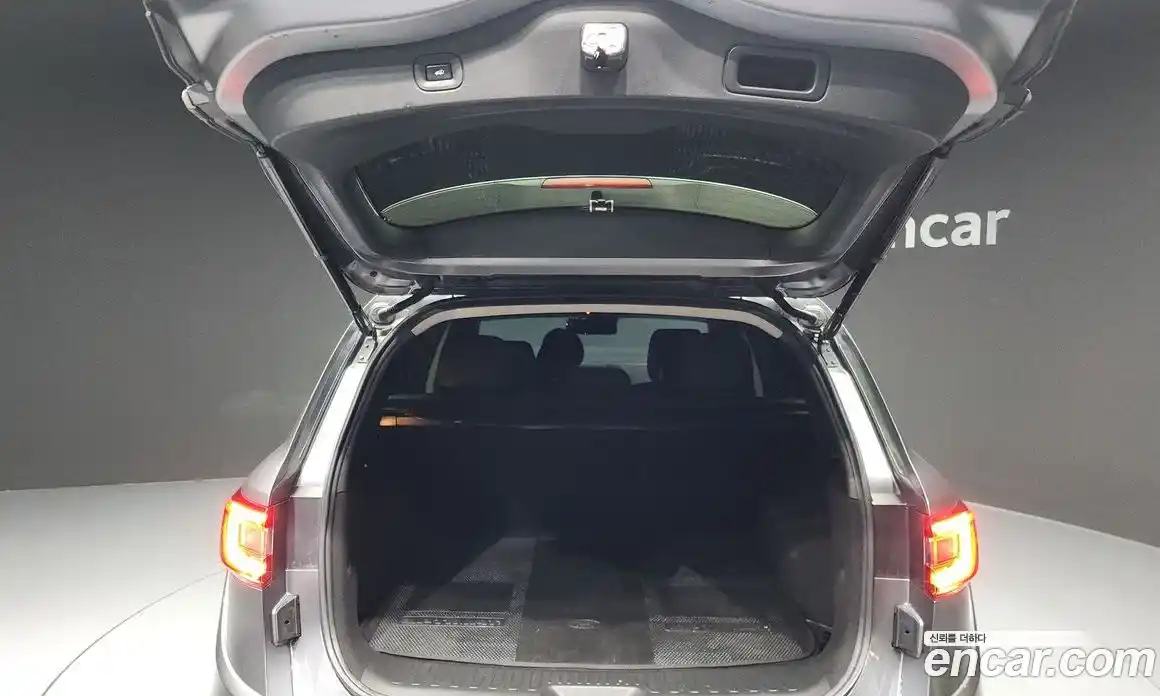 Renault QM6 2017 2.0 Автомат в Москве № 106535, фото 5