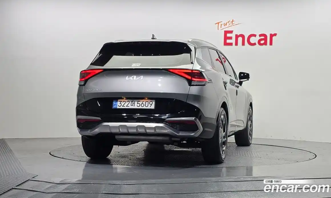 Kia Sportage 2023 1.6 Автомат в Москве № 108076, фото 9