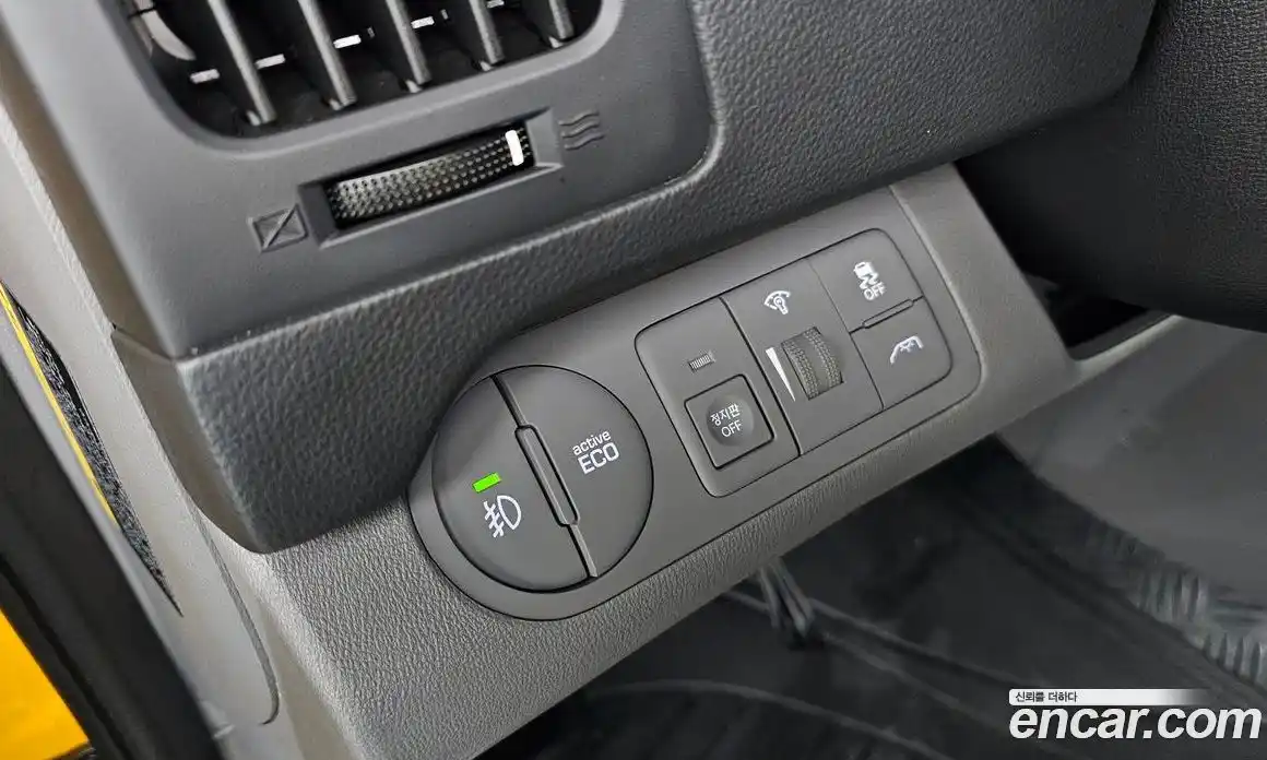 Hyundai Starex 2017 2.5 Автомат в Москве № 111410, фото 13