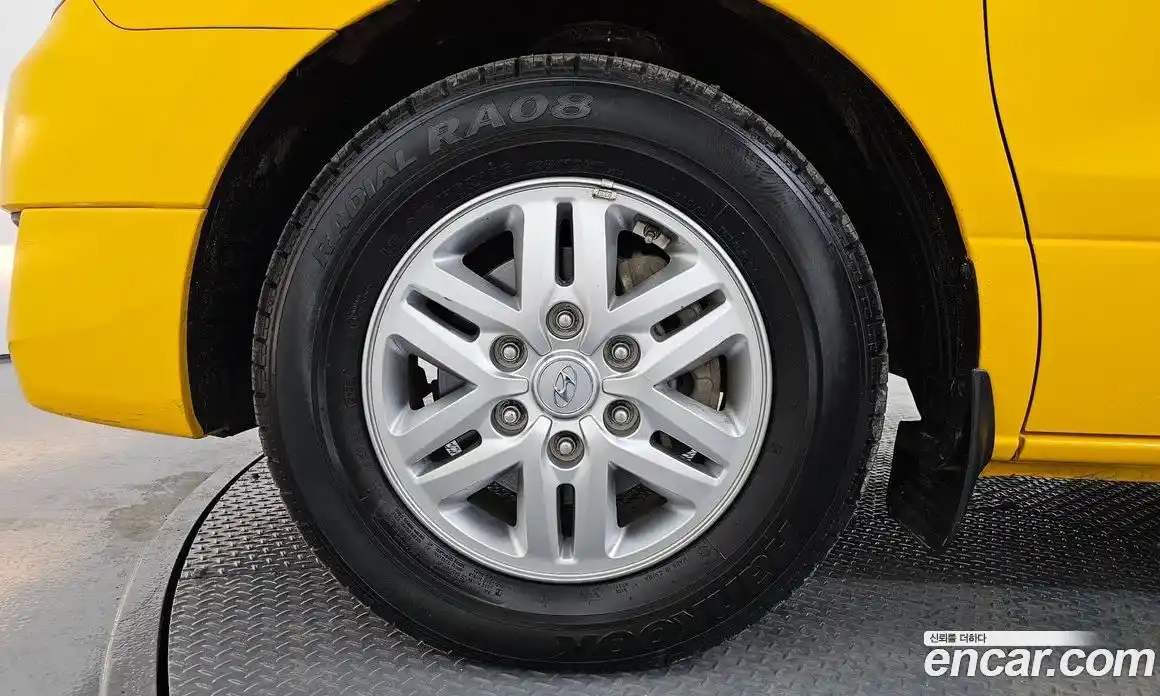 Hyundai Starex 2017 2.5 Автомат в Москве № 111410, фото 20