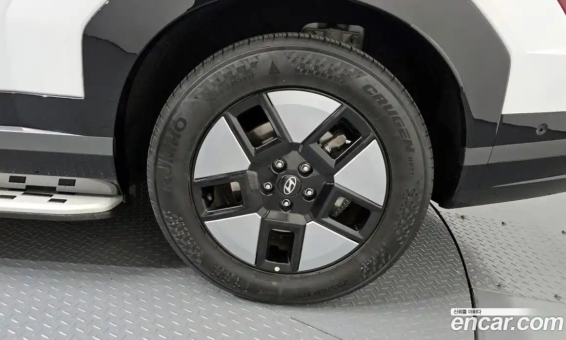 Hyundai Santa Fe 2024 1.6 Автомат в Москве № 113007, фото 9