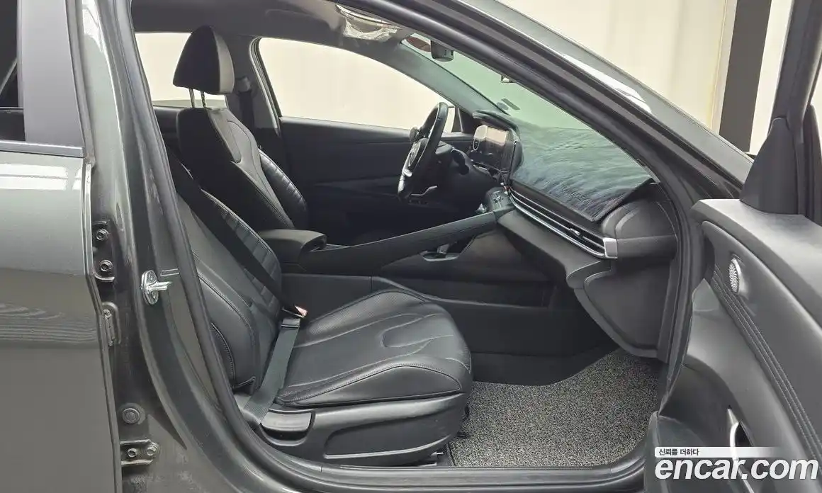 Hyundai Avante 2022 1.6 Автомат в Москве № 116191, фото 17