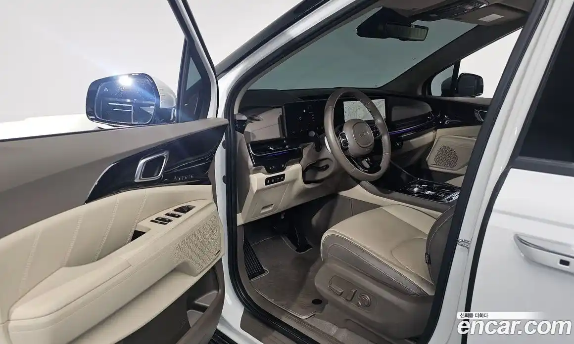 Kia Canival 2024 3.5 Автомат в Москве № 117208, фото 19