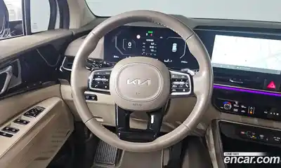 Kia Canival 2024 3.5 Автомат в Москве № 117208, миниатюра 9