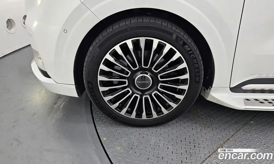 Kia Canival 2023 2.2 Автомат в Москве № 120005, фото 18