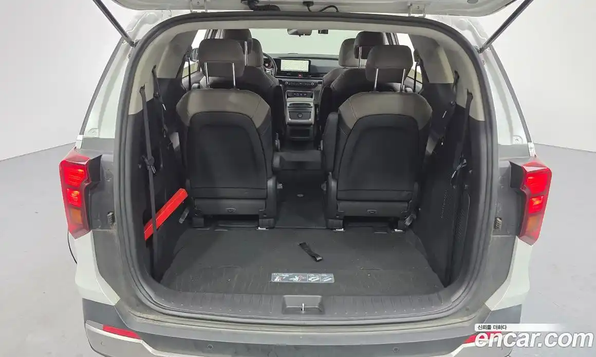 Kia Canival 2024 2.2 Автомат в Москве № 120187, фото 17