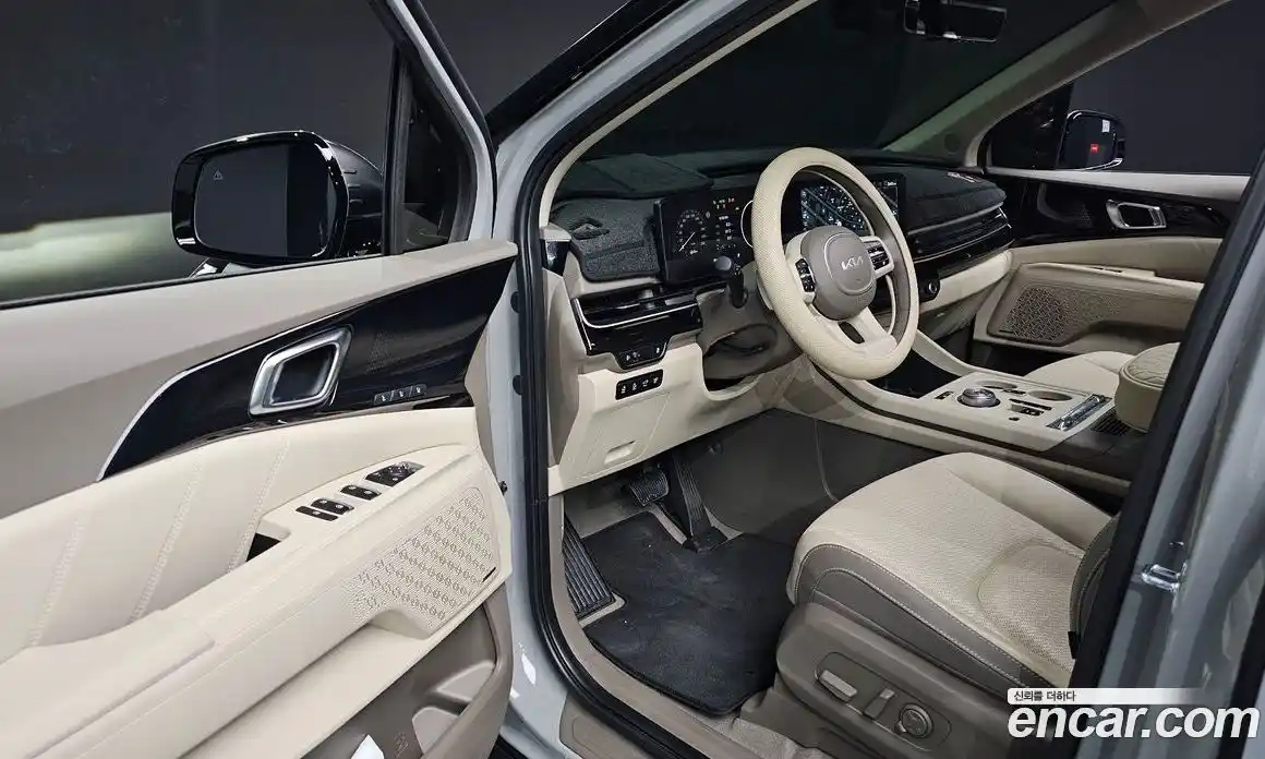 Kia Canival 2024 3.5 Автомат в Москве № 120222, фото 11