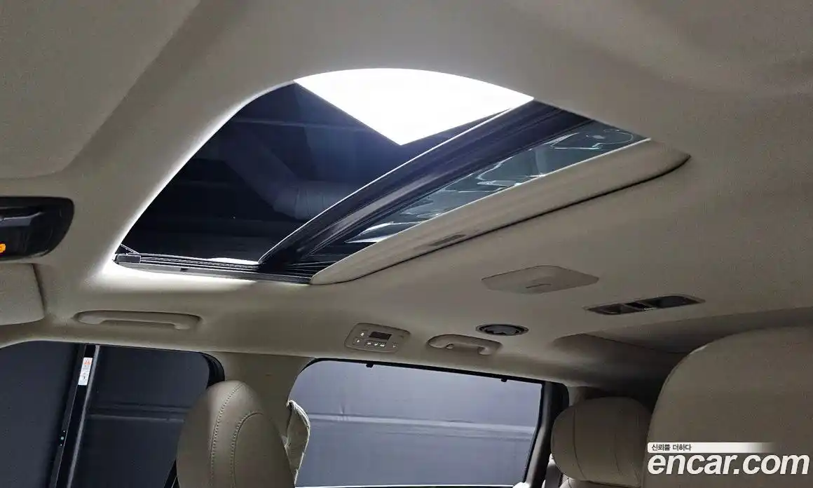 Kia Canival 2024 3.5 Автомат в Москве № 120222, фото 14