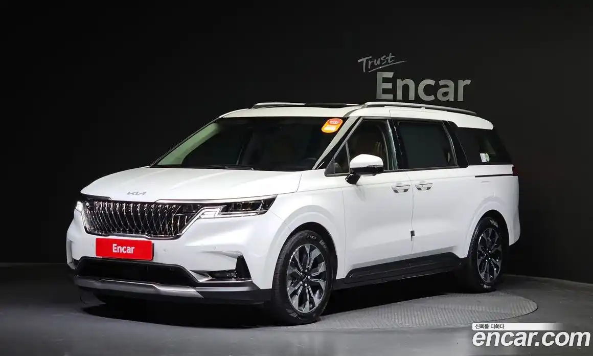 Kia Canival 2023 2.2 Автомат в Москве № 121182, фото 11