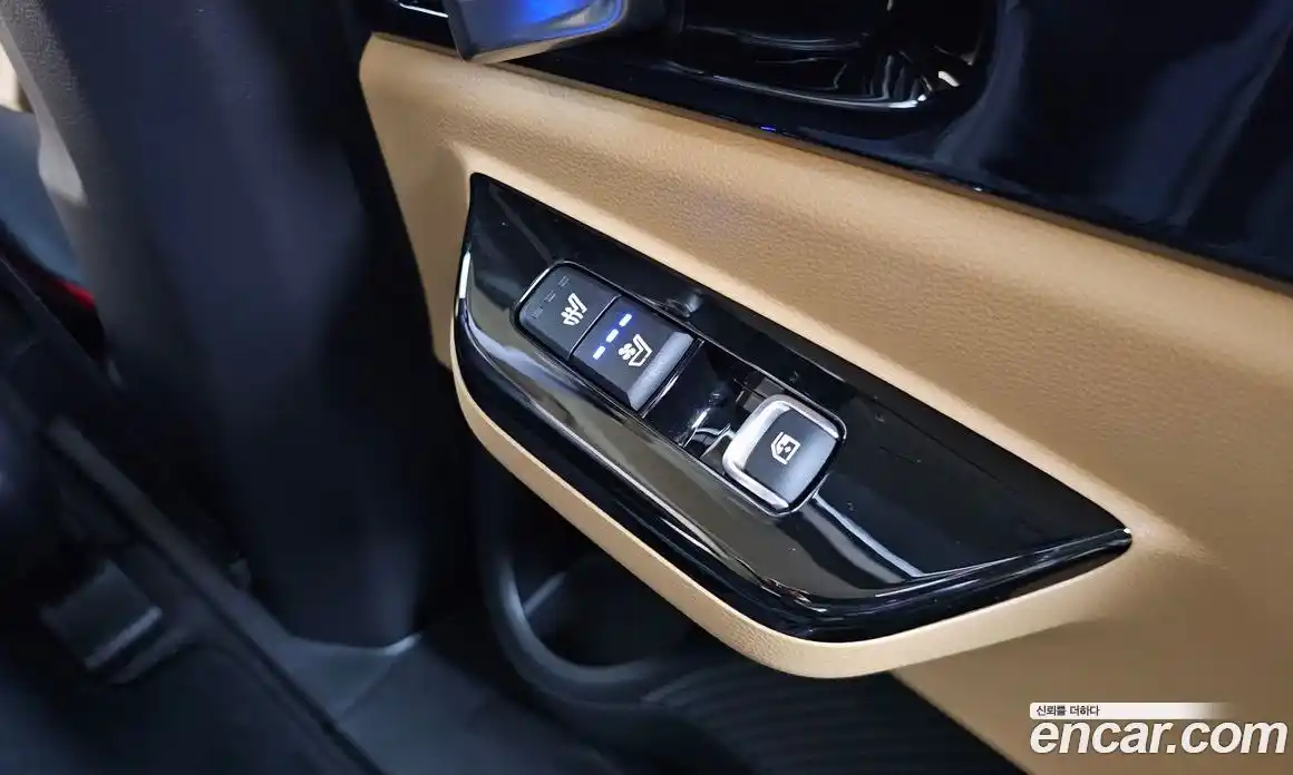 Kia Canival 2023 2.2 Автомат в Москве № 121182, фото 12