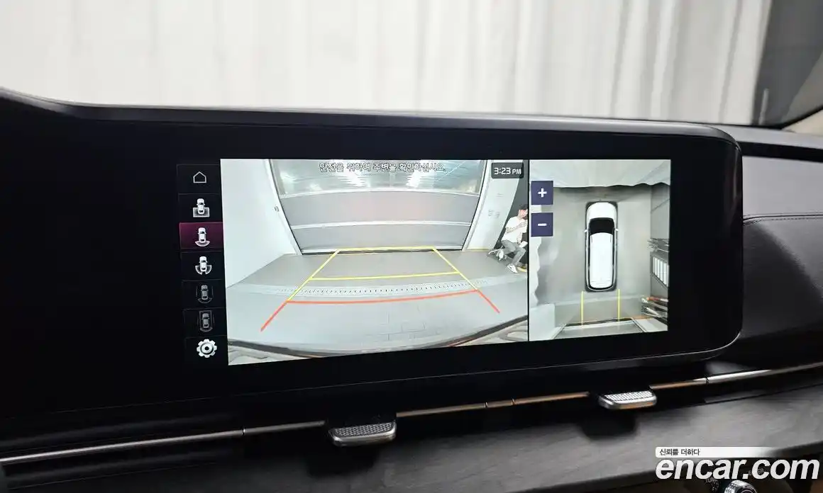 Kia Canival 2023 2.2 Автомат в Москве № 121182, фото 16