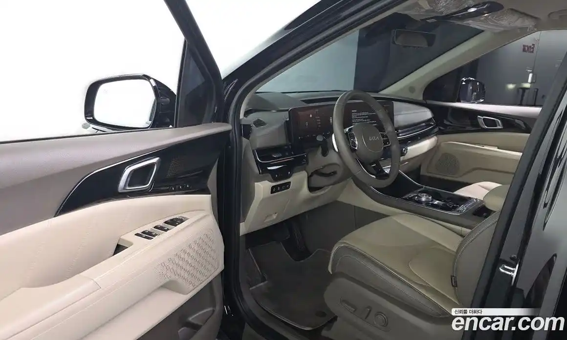 Kia Canival 2025 3.5 Автомат в Москве № 122010, фото 14