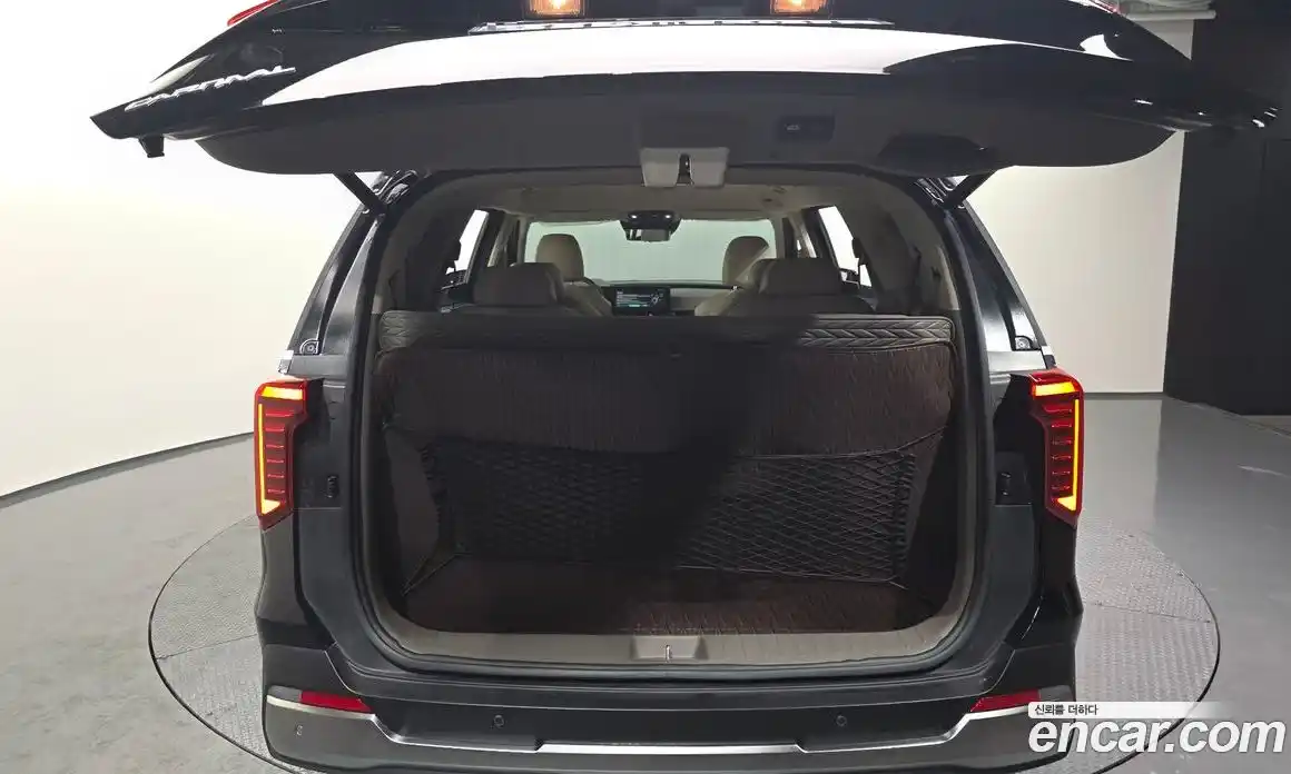 Kia Canival 2025 3.5 Автомат в Москве № 122010, фото 3