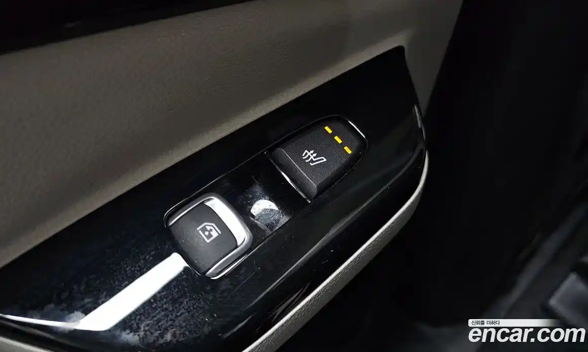 Kia Canival 2021 2.2 Автомат в Москве № 122301, фото 3