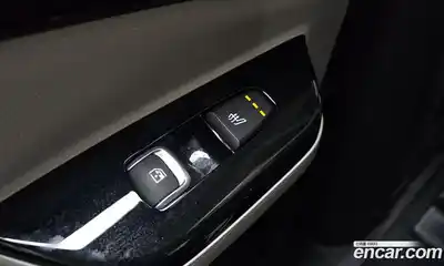 Kia Canival 2021 2.2 Автомат в Москве № 122301, миниатюра 3