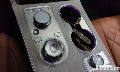 Genesis GV80 2024 2.5 Автомат в Москве № 122437, миниатюра 9