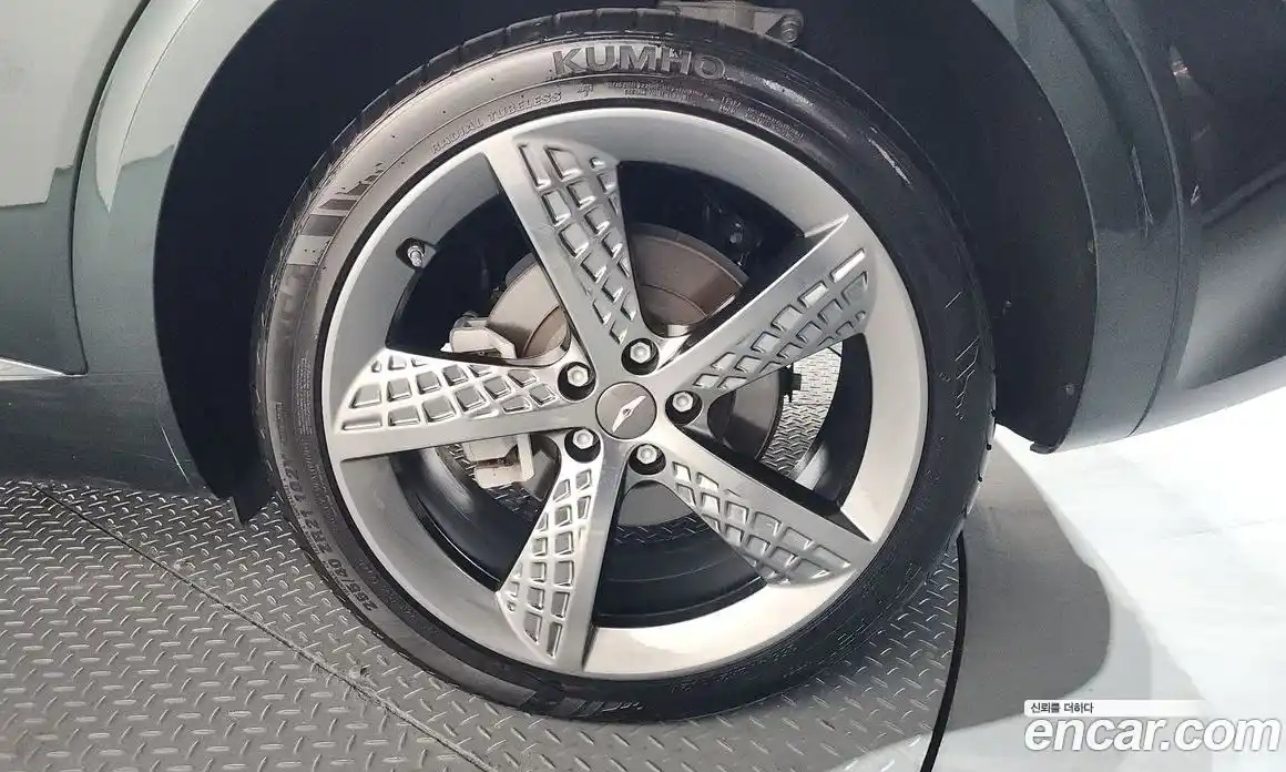 Genesis GV70 2022 2.5 Автомат в Москве № 122510, фото 19