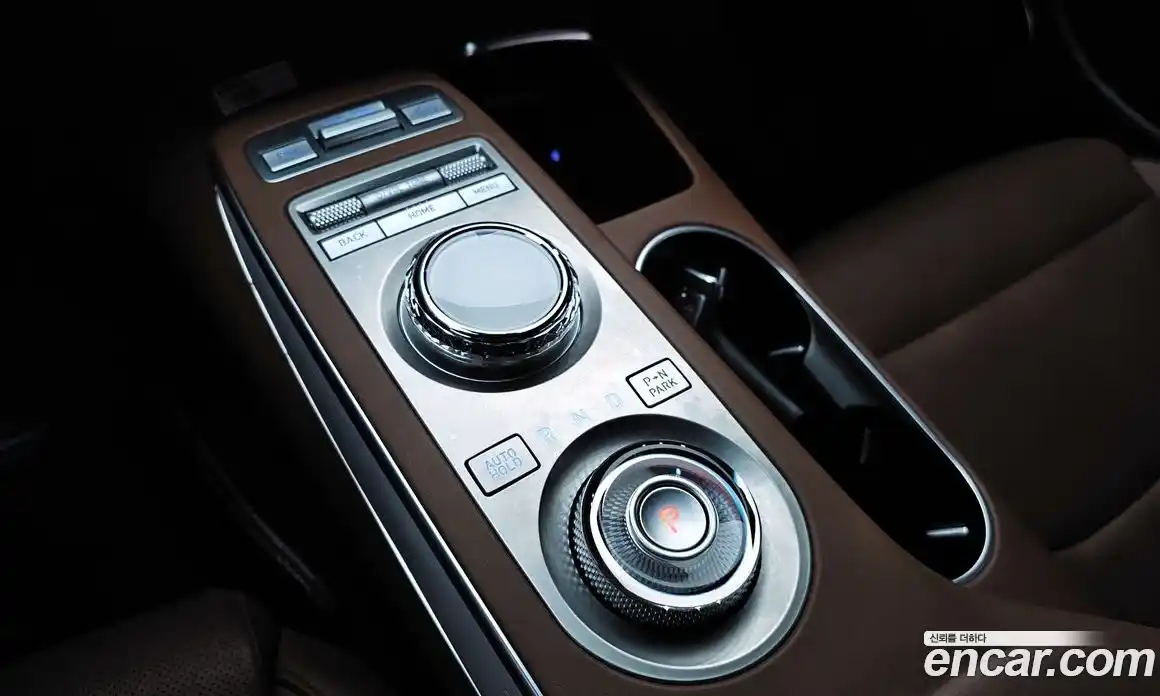 Genesis GV70 2021 2.5 Автомат в Москве № 122591, фото 11