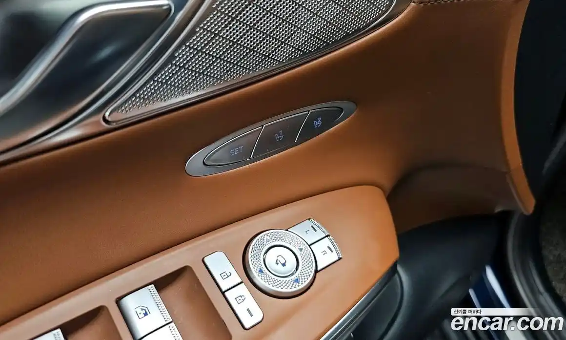 Genesis GV70 2021 2.5 Автомат в Москве № 122591, фото 15