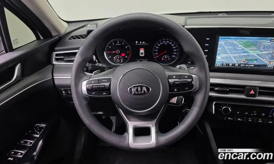 Kia K5 2021 2.0 Автомат в Москве № 128551, фото 1