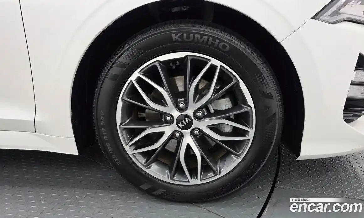 Kia K5 2021 2.0 Автомат в Москве № 128551, фото 9