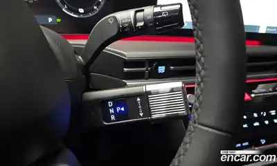 Hyundai Santa Fe 2025 1.6 Автомат в Москве № 129865, миниатюра 4