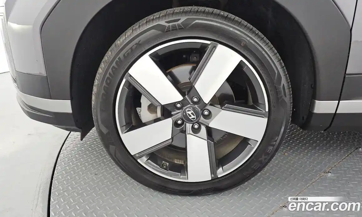 Hyundai Santa Fe 2024 2.5 Автомат в Москве № 130593, фото 17