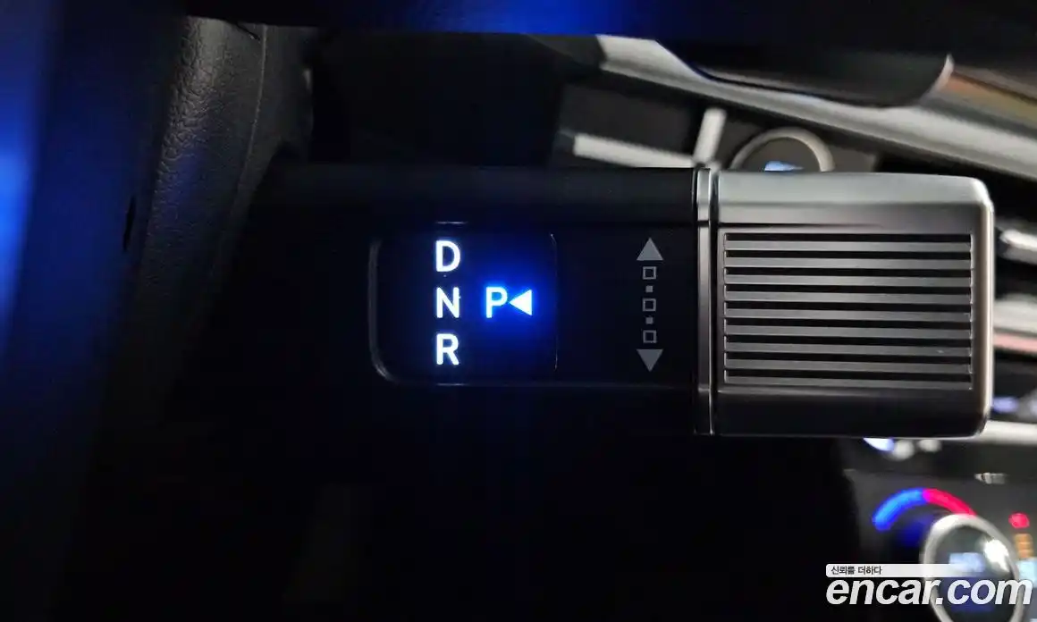 Hyundai Santa Fe 2024 2.5 Автомат в Москве № 130593, фото 6