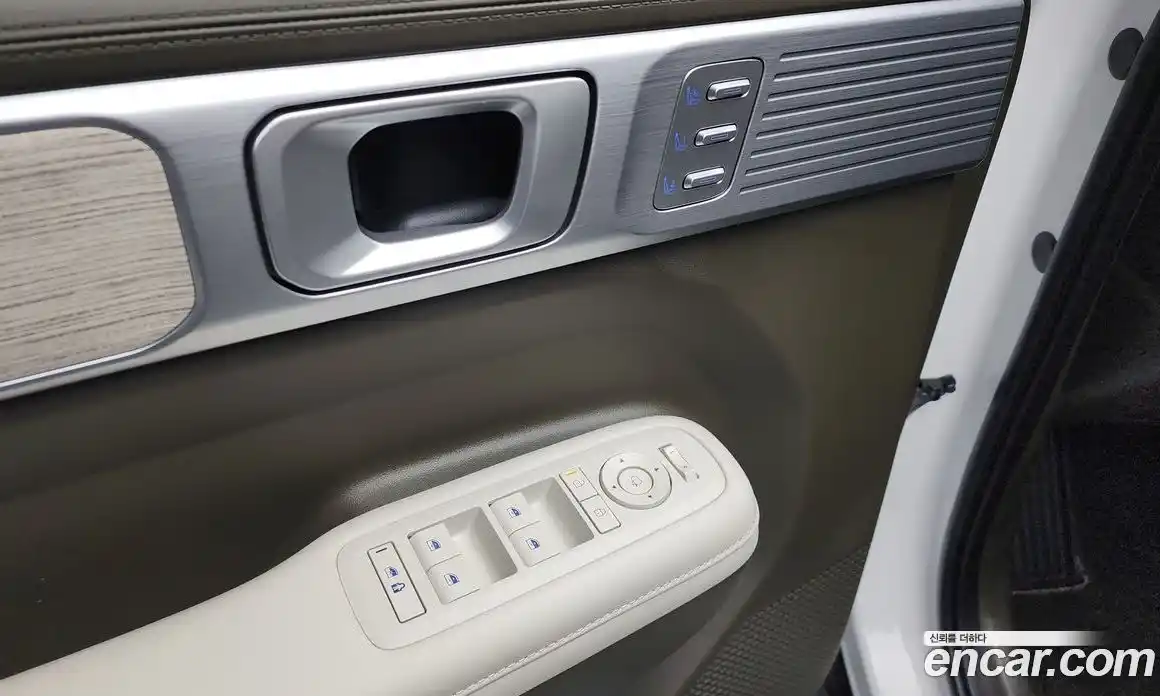 Hyundai Santa Fe 2024 1.6 Автомат в Москве № 131026, фото 20