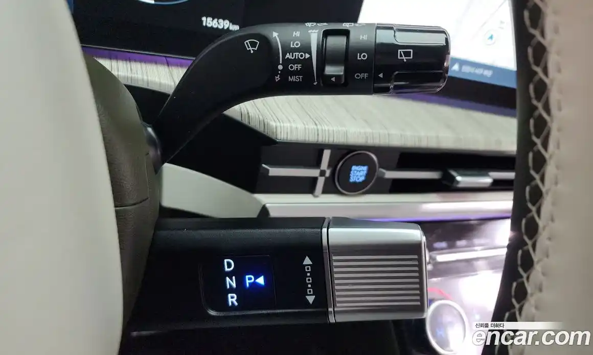 Hyundai Santa Fe 2024 1.6 Автомат в Москве № 131026, фото 10