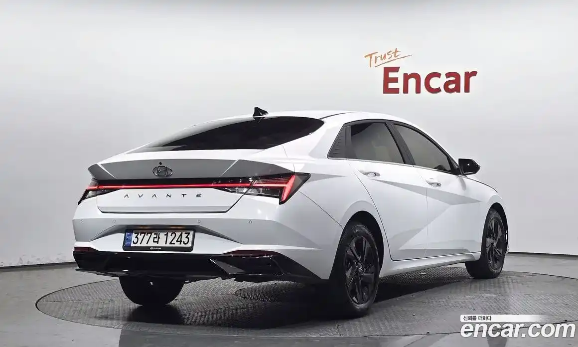 Hyundai Avante 2023 1.6 Автомат в Москве № 13160, фото 18